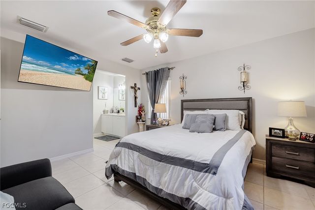 4245 34th AVE SE, Naples, FL 34117