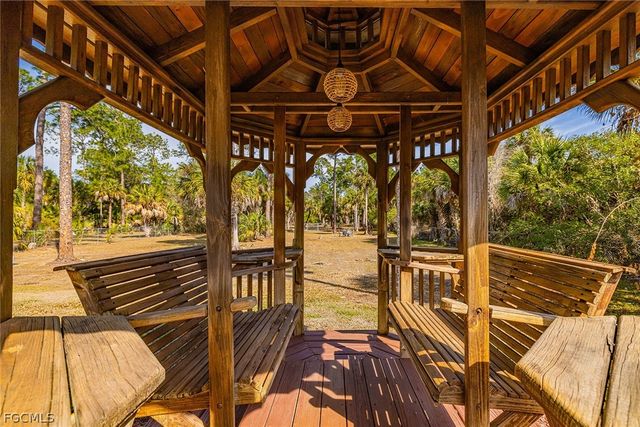 4245 34th AVE SE, Naples, FL 34117