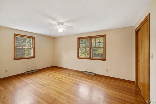 125 Northwood Way, Camillus, NY 13031
