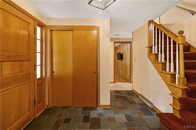 125 Northwood Way, Camillus, NY 13031