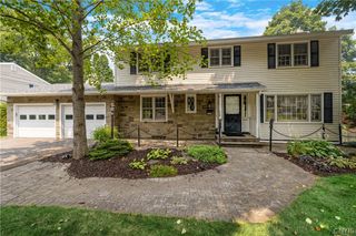 125 Northwood Way, Camillus, NY 13031