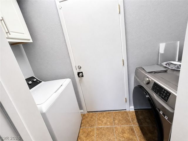 9706 Powell Plateau Court, Las Vegas, NV 89148
