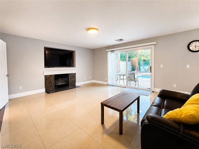 9706 Powell Plateau Court, Las Vegas, NV 89148