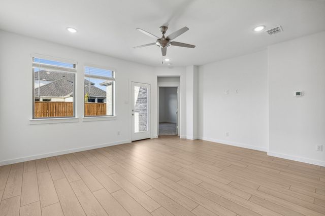 125 Gracefly Sage Lane, Lavon, TX 75166
