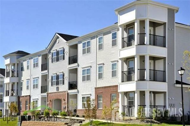 1108 Giordano Avenue, Parlin, NJ 08859