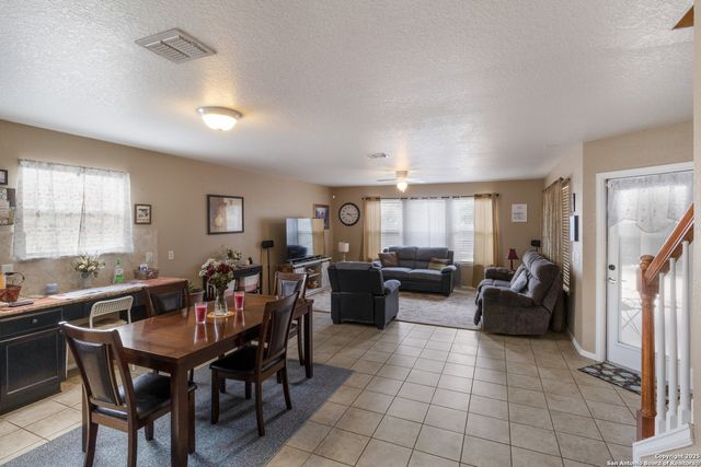 10917 Charreada, San Antonio, TX 78245