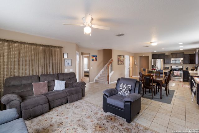 10917 Charreada, San Antonio, TX 78245