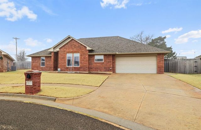 3801 Tori Place, Yukon, OK 73099