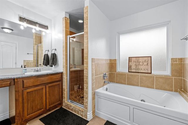 3801 Tori Place, Yukon, OK 73099