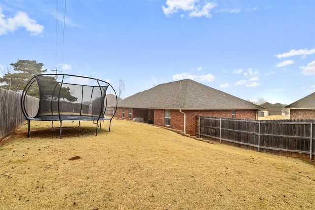 3801 Tori Place, Yukon, OK 73099