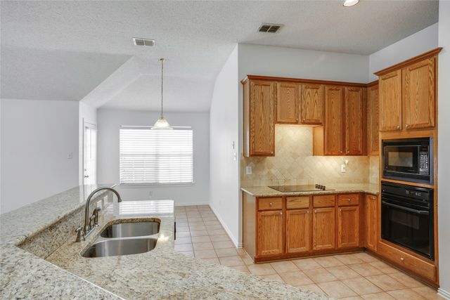 8611 Ironwood Drive, Irving, TX 75063
