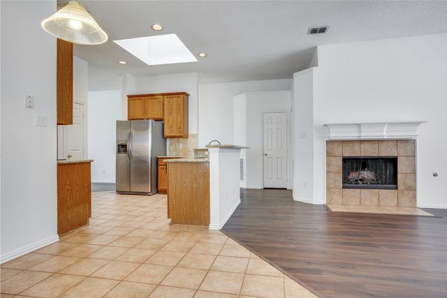 8611 Ironwood Drive, Irving, TX 75063