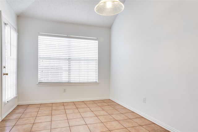 8611 Ironwood Drive, Irving, TX 75063