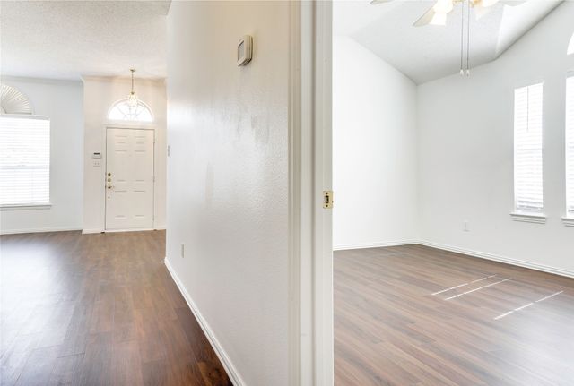 8611 Ironwood Drive, Irving, TX 75063
