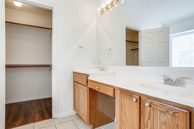 8611 Ironwood Drive, Irving, TX 75063