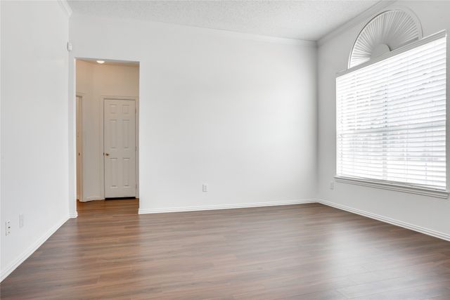 8611 Ironwood Drive, Irving, TX 75063