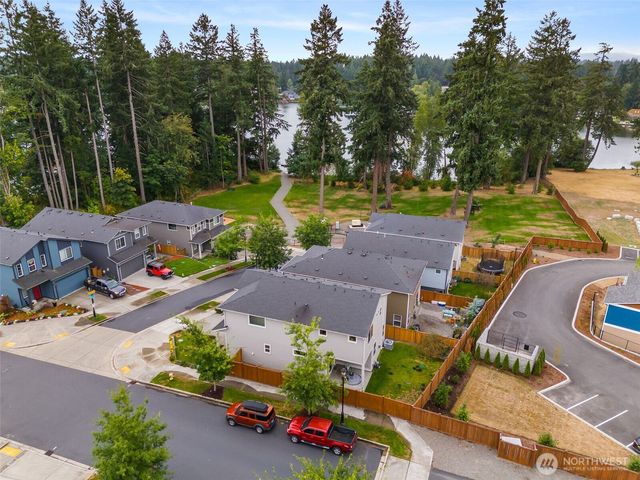 7748 20th Lane SE, Lacey, WA 98503