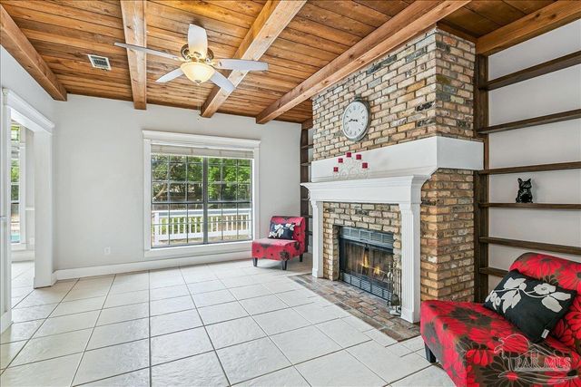 1515 Oak Shore Dr, Gulf Breeze, FL 32563