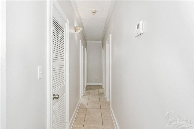 1515 Oak Shore Dr, Gulf Breeze, FL 32563