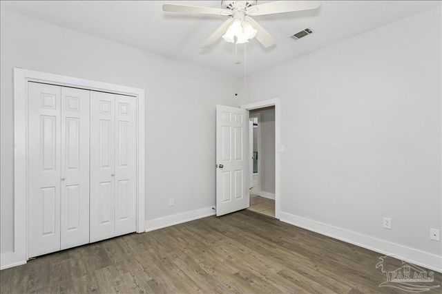 1515 Oak Shore Dr, Gulf Breeze, FL 32563