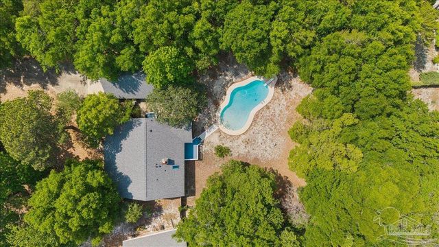 1515 Oak Shore Dr, Gulf Breeze, FL 32563