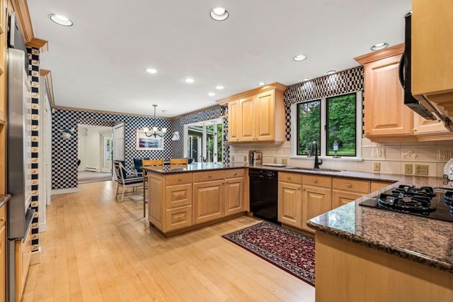 1 Homestead Circle, Andover, MA 01810