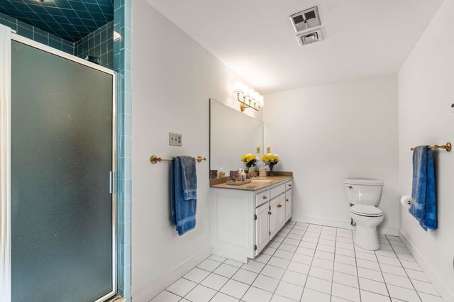 1 Homestead Circle, Andover, MA 01810