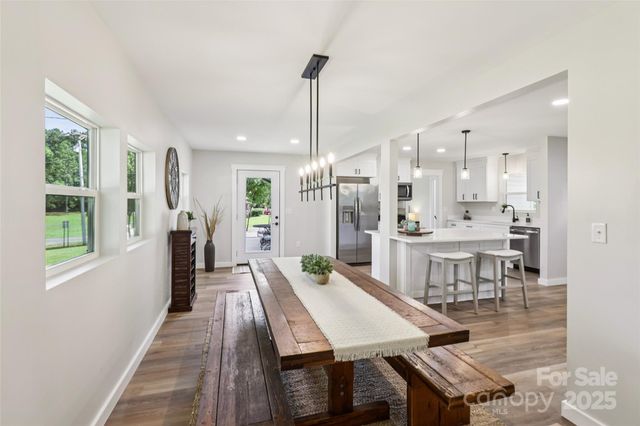 37598 Mountain Creek Road, New London, NC 28127