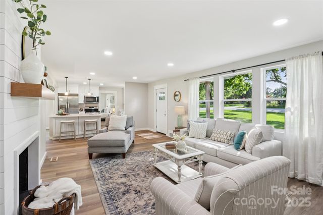 37598 Mountain Creek Road, New London, NC 28127