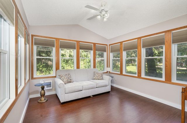 2523 Sumac Ridge, White Bear Lake, MN 55110