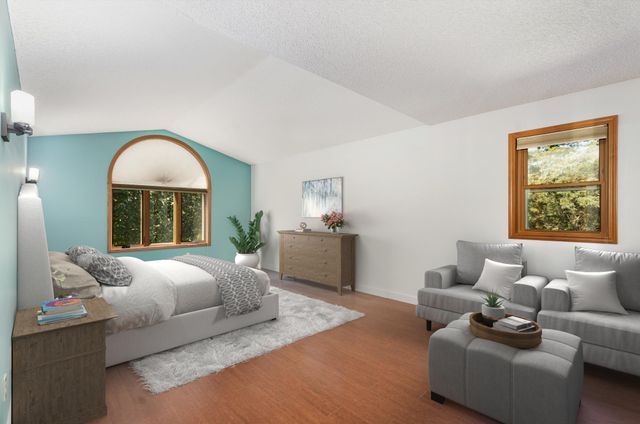 2523 Sumac Ridge, White Bear Lake, MN 55110