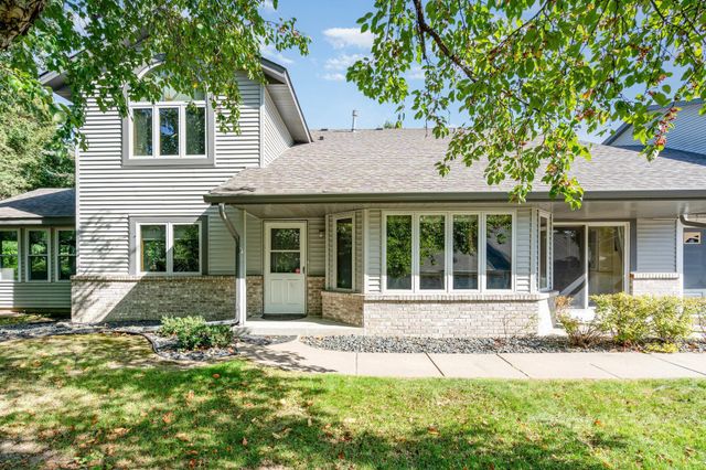 2523 Sumac Ridge, White Bear Lake, MN 55110