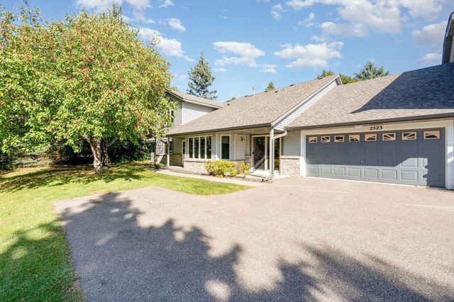 2523 Sumac Ridge, White Bear Lake, MN 55110