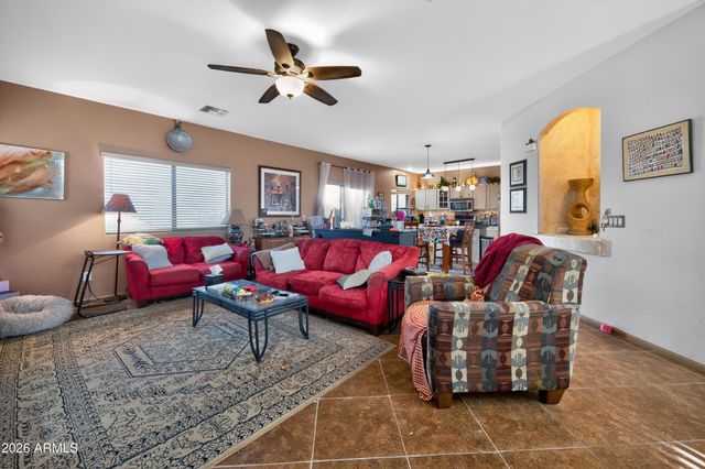 44810 W HORSE MESA Road, Maricopa, AZ 85139