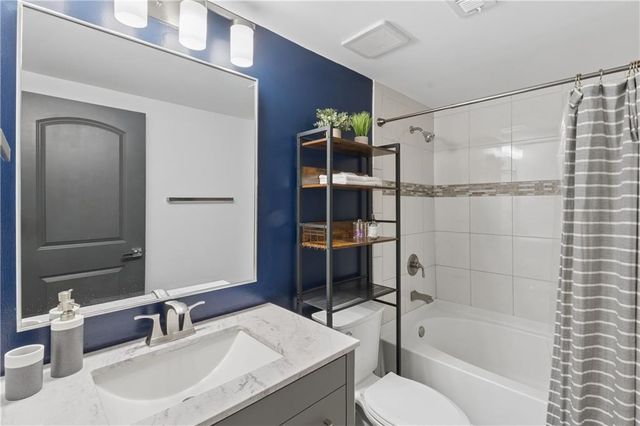 275 13th Street NE 210, Atlanta, GA 30309