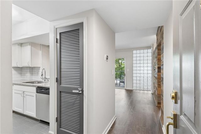 275 13th Street NE 210, Atlanta, GA 30309