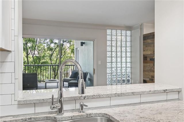 275 13th Street NE 210, Atlanta, GA 30309
