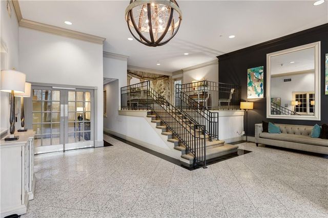 275 13th Street NE 210, Atlanta, GA 30309