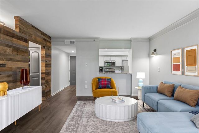 275 13th Street NE 210, Atlanta, GA 30309