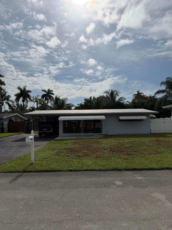 2554 Flamingo Lane, Fort Lauderdale, FL 33312