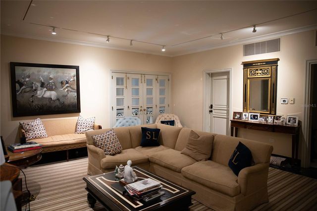 5 CALLE CEREZO, Guaynabo, PR 00968