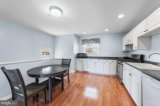 12 DALE CT, Wilmington, DE 19810