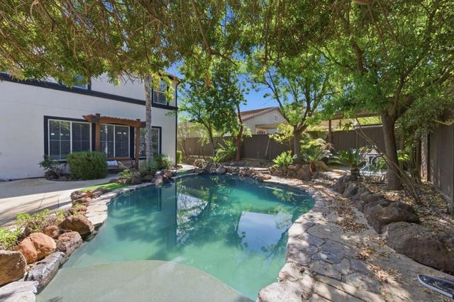 325 Pebble Beach Drive, Brentwood, CA 94513