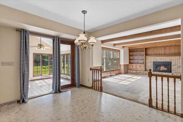 2490 Keats DRIVE, Brookfield, WI 53045