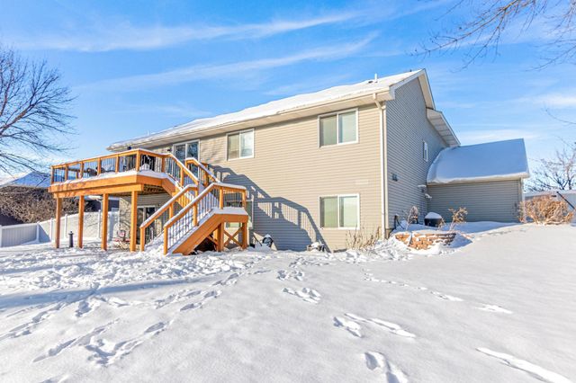 5257 200th Street N, Forest Lake, MN 55025