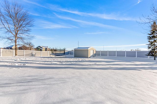 5257 200th Street N, Forest Lake, MN 55025