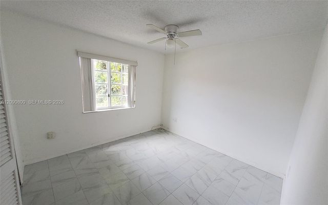 5810 W 18th Lane 101, Hialeah, FL 33012