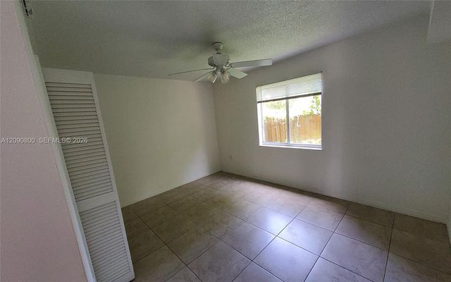 5810 W 18th Lane 101, Hialeah, FL 33012