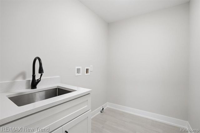 8430 Joseph Street, Commerce Twp, MI 48382