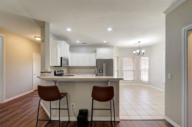 121 Eagle Lake Lane, Newcastle, OK 73065